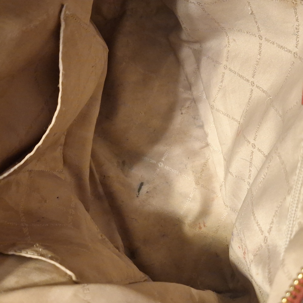 Authentic Michael Kors purse - Picture 9 of 10